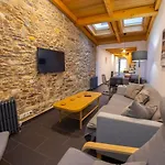 Casa Alameda 23 De Casas Figueiras En Ria Eo-ribadeo Vakantiehuis