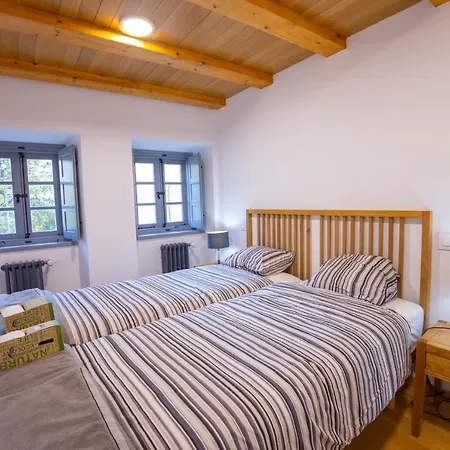 Casa Alameda 23 De Casas Figueiras En Ria Eo-ribadeo Castropol