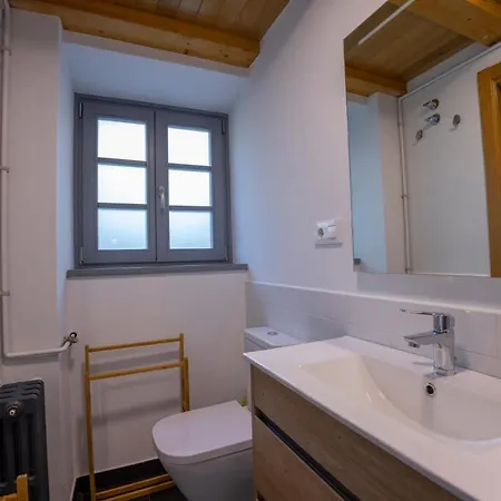 Casa Alameda 23 De Casas Figueiras En Ria Eo-ribadeo Dom wakacyjny *